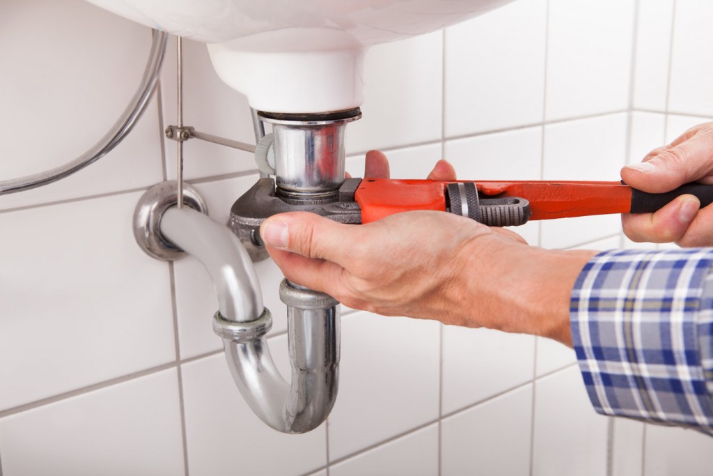 Expert Plumbing Tap Installation ensures safe fitting and durability. Find out when you need professional help for your kitchen taps.