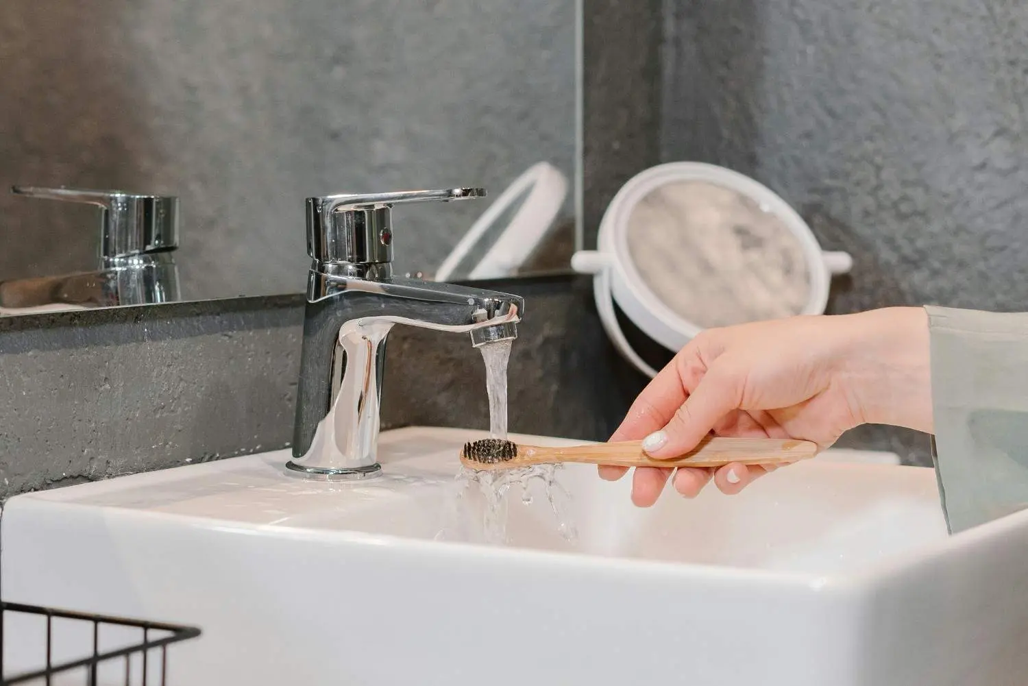 Find the right Taps and Faucets in Ireland for your kitchen or bathroom. Learn about styles, quality, and expert buying advice.